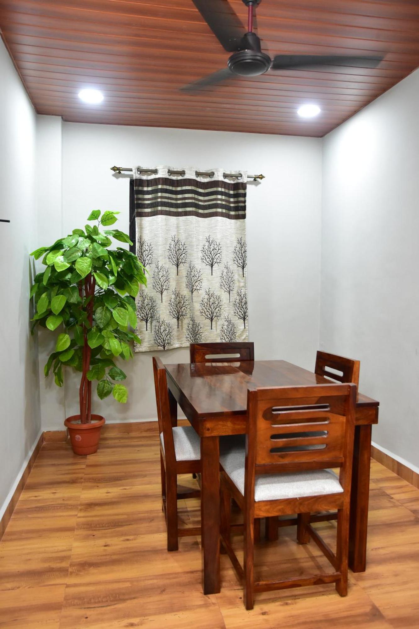 Valerys Nest Bogmalo - Private Villa Near The Beach And Dabolim Airport Exterior photo
